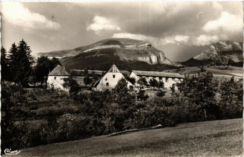 Carte postale ancienne Mens - Colonie de Vacances de Prefaucon et le Chatel à Mens