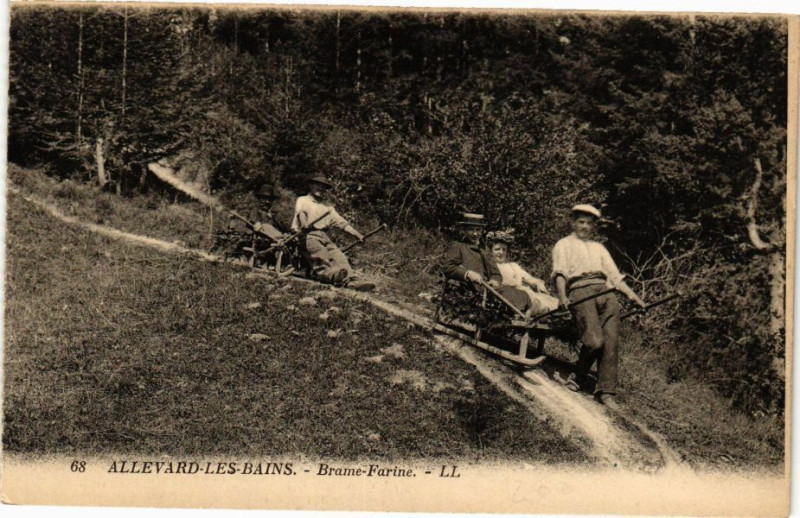 Carte postale ancienne Allevard-les-Bains - Brame-Farine à Allevard