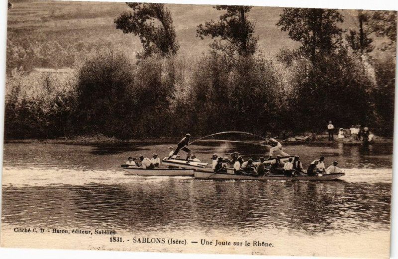 Carte postale ancienne Sablons - Une Jeute sur le Rhone à Sablons