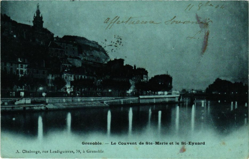 Carte postale ancienne Grenoble - Le Couvent de Ste-Marie et le St-Eynard à Grenoble