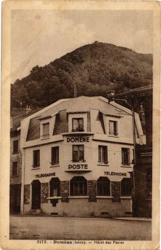 Carte postale ancienne Domene - Hotel des Postes à Domène