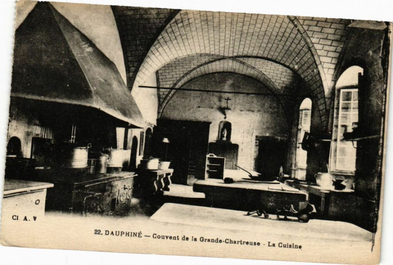 Carte postale ancienne Dauphiné - Couvent de la Grande-Chartreuse - La Cuisine