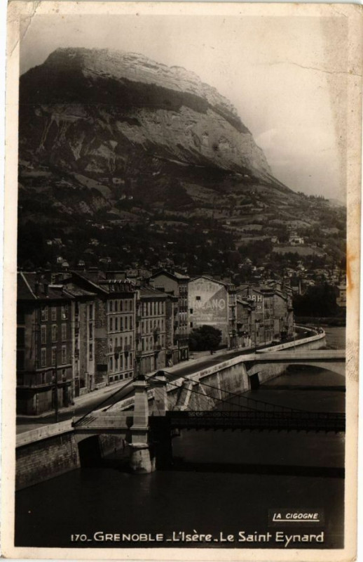 Carte postale ancienne Grenoble - L'Isere - Le St-Eynard à Grenoble