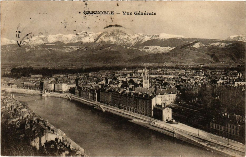 Carte postale ancienne Grenoble - Vue générale à Grenoble