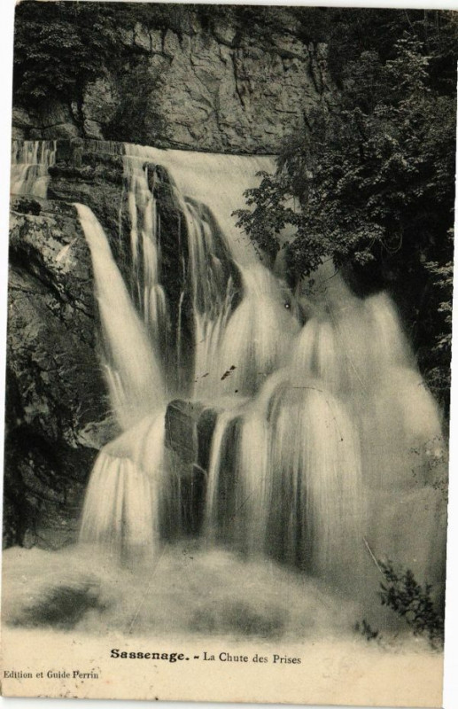 Carte postale ancienne Sassenage - La Chute des Prises à Sassenage
