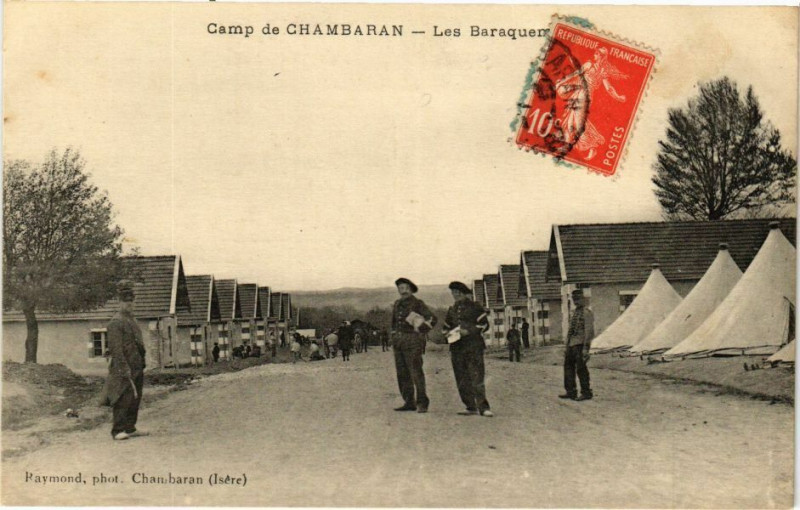 Carte postale ancienne Champ de Chambaran - Les Baraquen