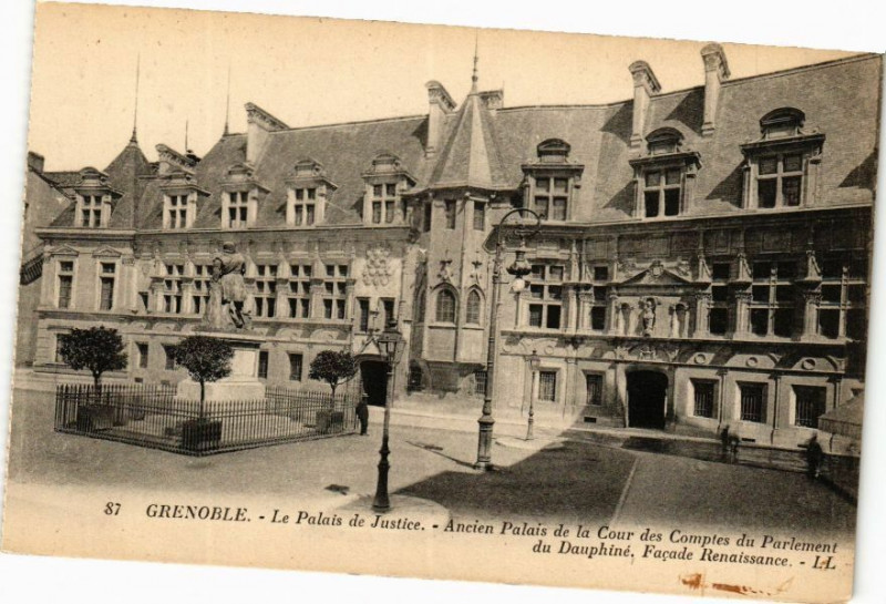 Carte postale ancienne Grenoble - Le Palais de Justice à Grenoble
