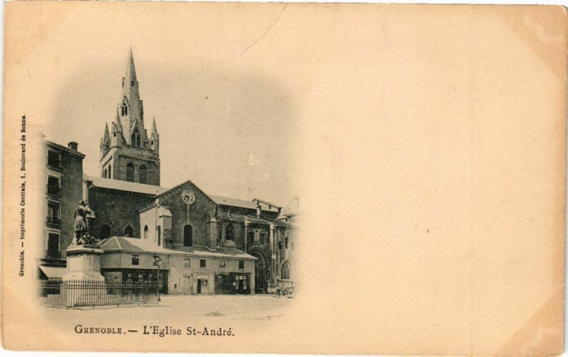 Carte postale ancienne Grenoble - L'Eglise St-Andre à Grenoble