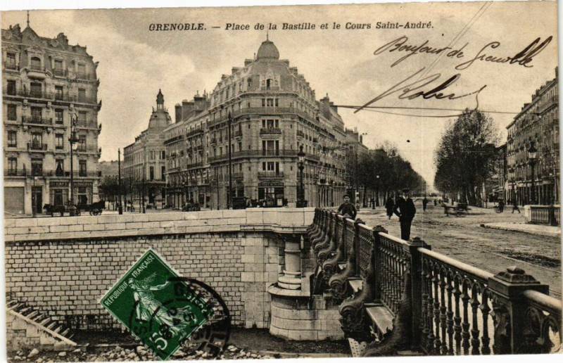 Carte postale ancienne Grenoble - Place de la Bastille et le Cours St-Andre à Grenoble