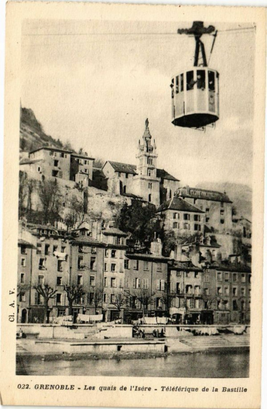 Carte postale ancienne Grenoble - Les quais de l'Isere - Teleferique de la Bastille à Grenoble