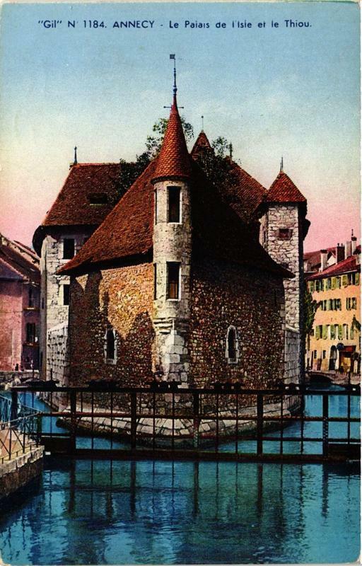 Carte postale ancienne Annecy Le Palais de L'Isle et le Thiou à Annecy