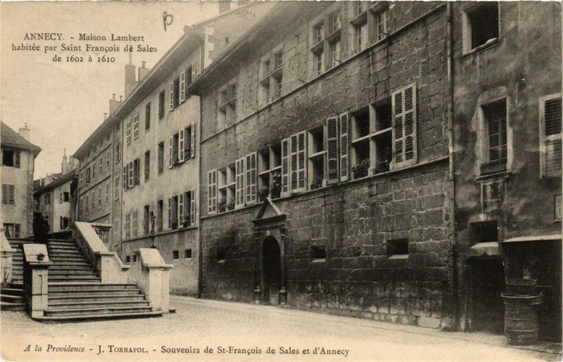 Carte postale ancienne Annecy Maison Lambert habitée par Saint-Francois de Sales à Annecy