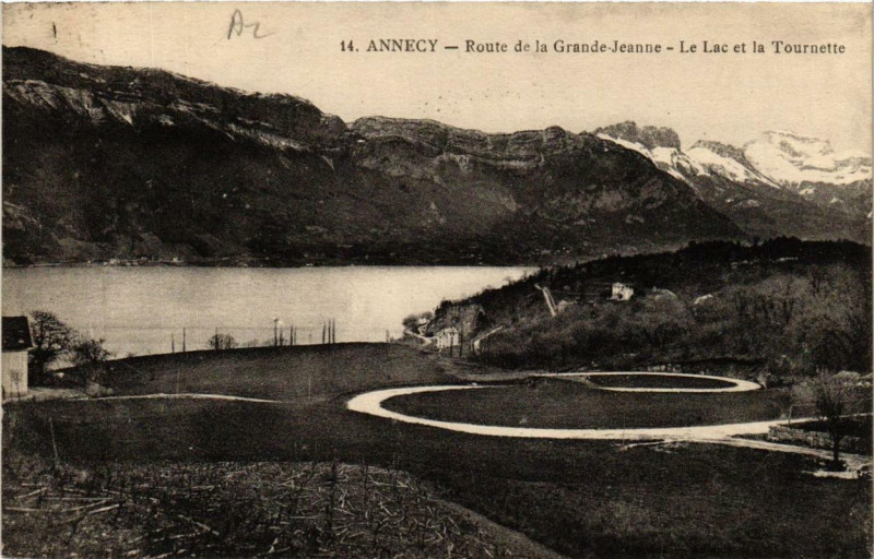 Carte postale ancienne Annecy Route de la Grande-JEANne - Le Lac et la Tournette à Annecy