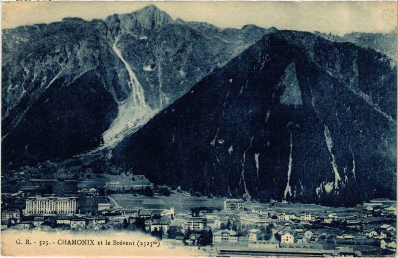 Carte postale ancienne Chamonix et le Brevent