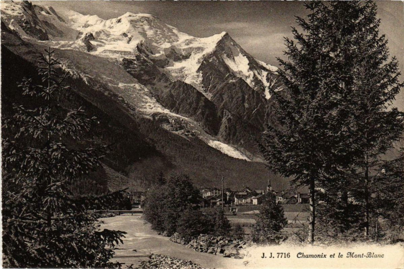 Carte postale ancienne Chamonix et le Mont-Blanc