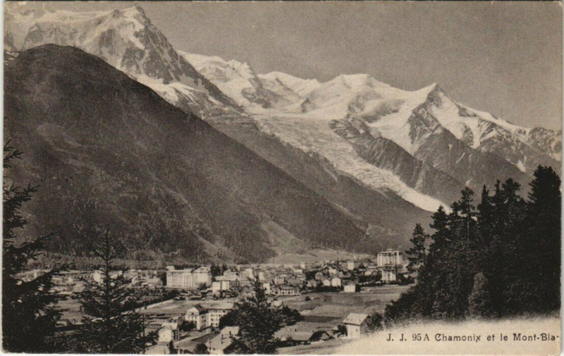 Carte postale ancienne J. J. 95 A Chamonix et le Mont-Bla