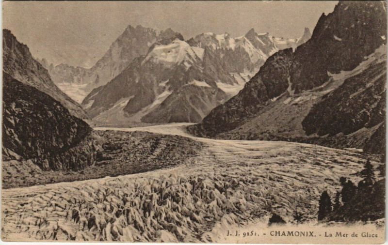 Carte postale ancienne J. J. 9251. Chamonix. La Mer de Glace