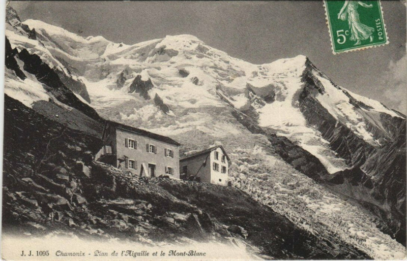 Carte postale ancienne J. J. 1095 Chamonix Plan de l'Aiguille et le Mont-Blanc