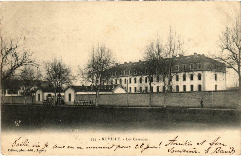 Carte postale ancienne Militaire - Rumilly - Les Casernes à Rumilly