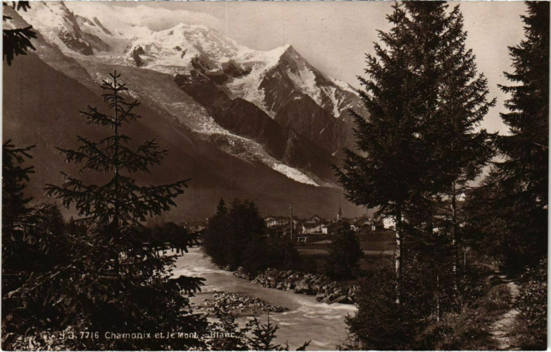 Carte postale ancienne Chamonix et le Mont-Blanc