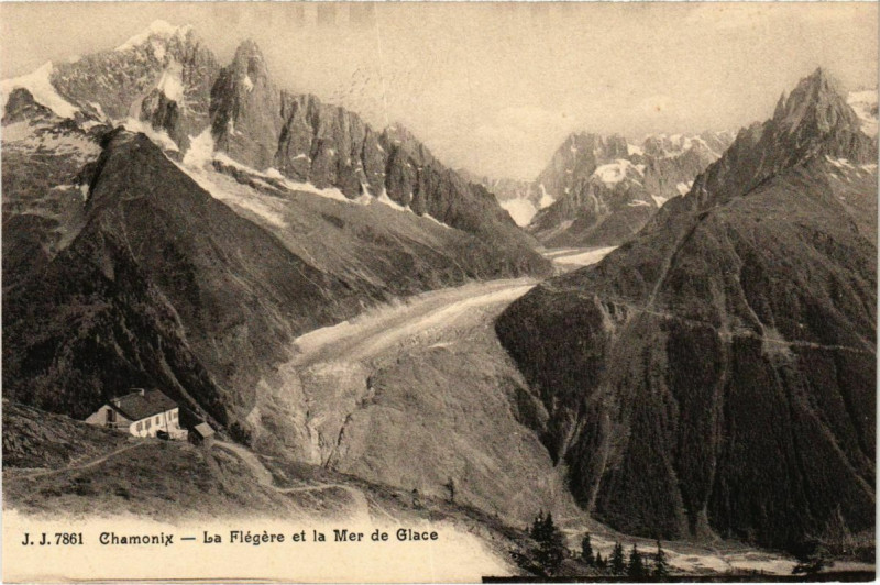 Carte postale ancienne Chamonix - La Flegere et la Mer de Glace