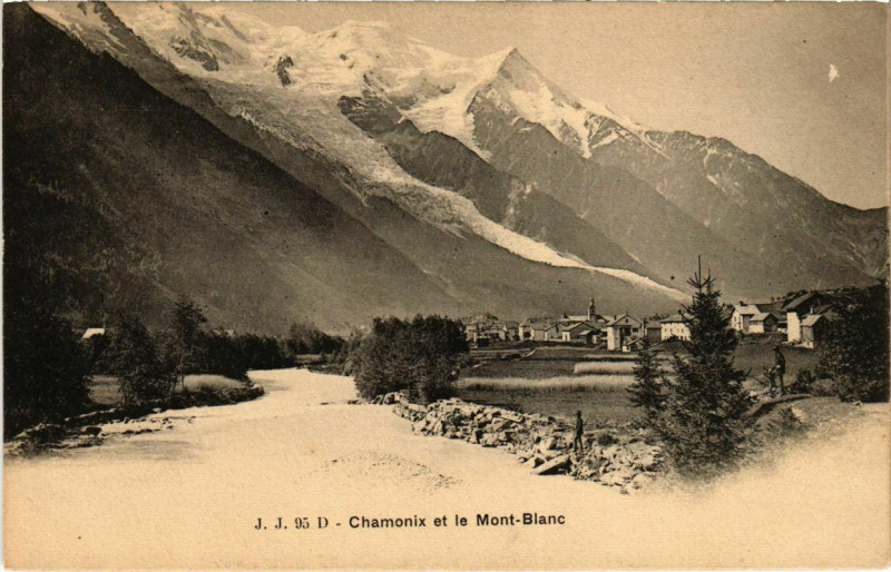 Carte postale ancienne Chamonix et le Mont-Blanc