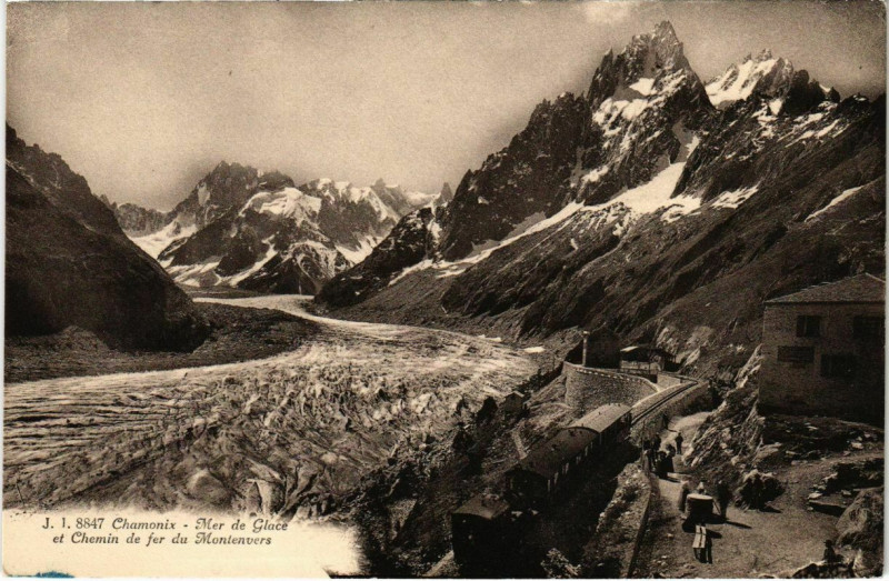 Carte postale ancienne Chamonix - Mer de Glace et Chemin de fer du Montenvers à Vers