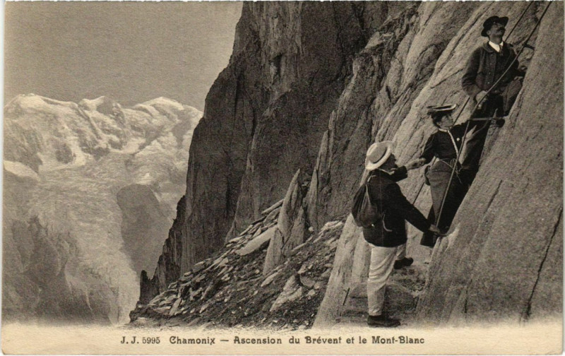 Carte postale ancienne Chamonix - Ascension du Brevant et le Mont-Blanc