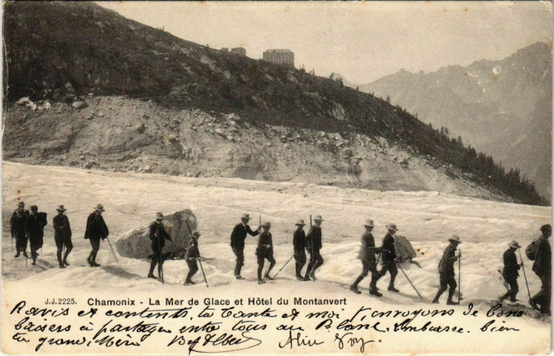 Carte postale ancienne Chamonix La Mer De Glace Et Hotel Du Montauvert  (dos non divisé) à Vers