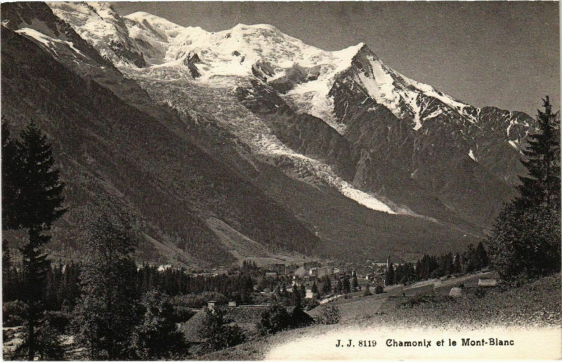 Carte postale ancienne Chamonix et le Mont-Blanc
