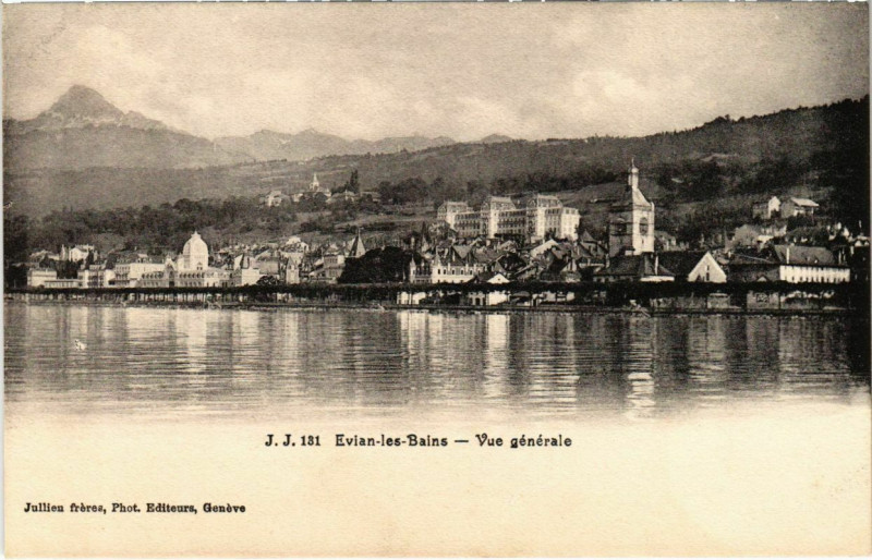 Carte postale ancienne Evian-les-Bains - Vue générale à Évian-les-Bains