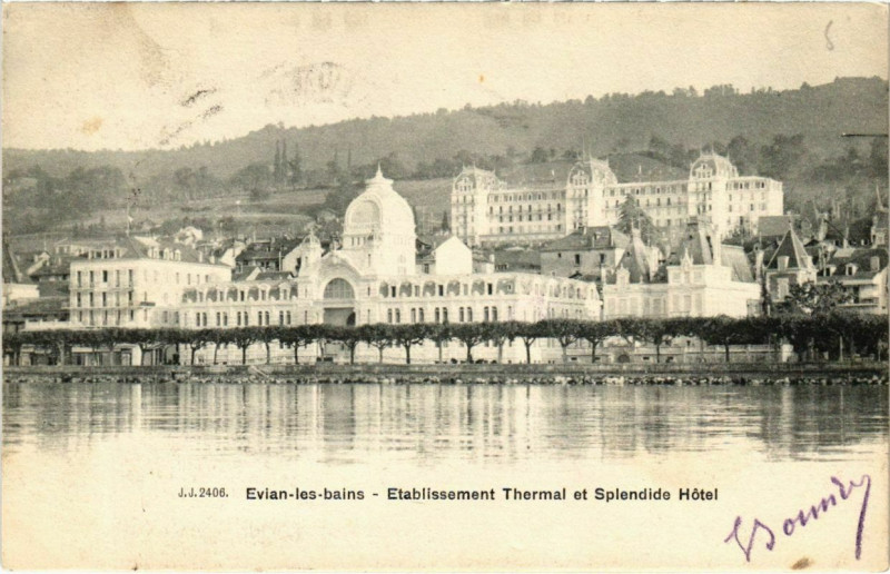 Carte postale ancienne Evian-les-Bains - Etabl. Thermal et Splendide Hotel à Évian-les-Bains