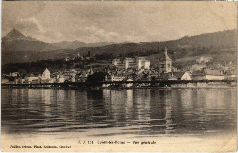 Carte postale ancienne Evian-les-Bains - Vue générale à Évian-les-Bains