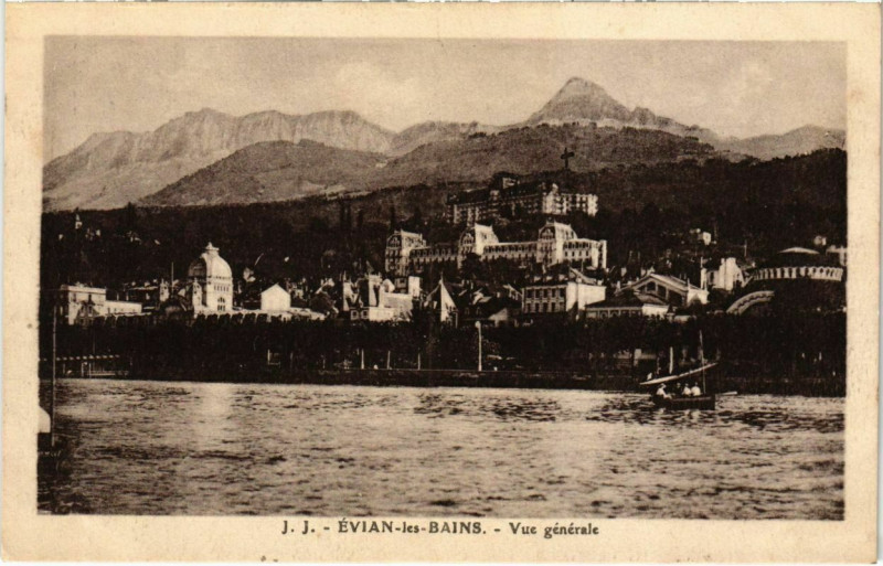 Carte postale ancienne Evian-les-Bains - Vue générale à Évian-les-Bains