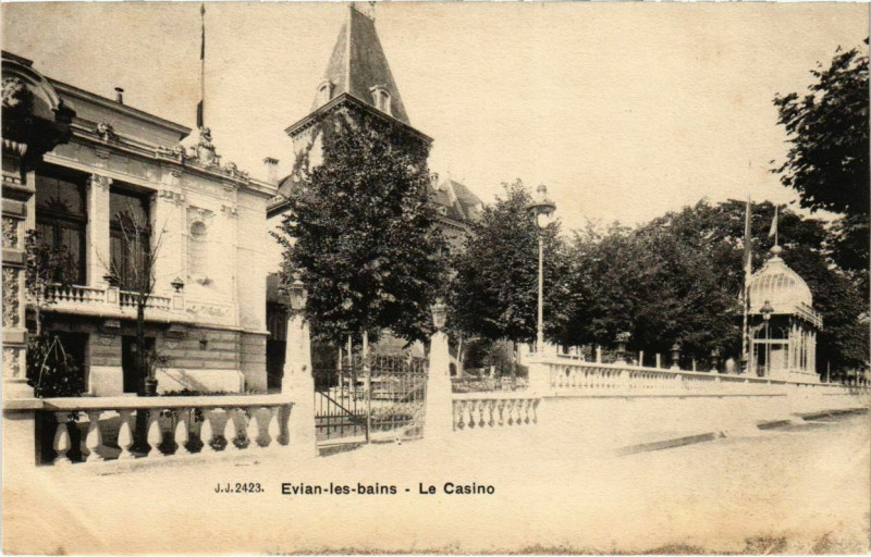 Carte postale ancienne Evian-les-Bains - Le Casino à Évian-les-Bains