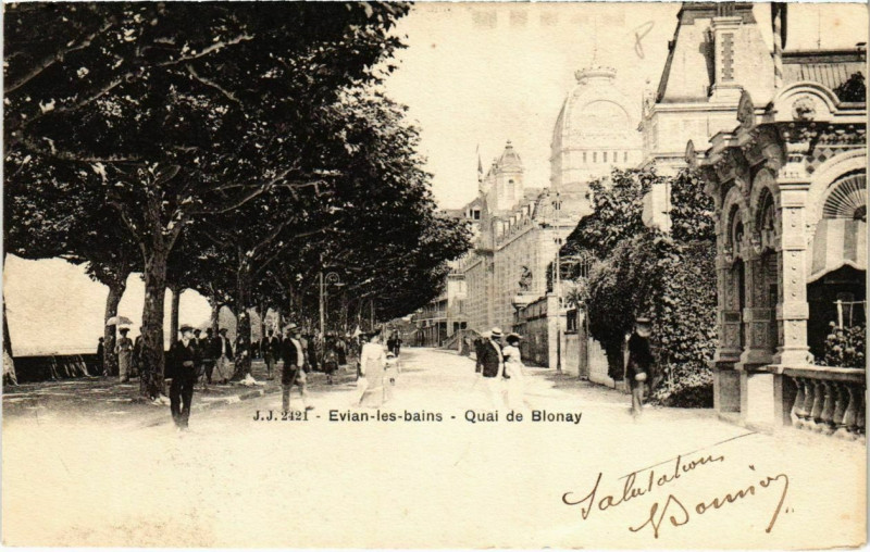 Carte postale ancienne Evian-les-Bains - Quai de Blonay à Évian-les-Bains