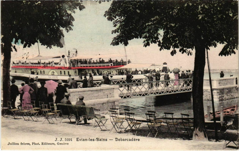 Carte postale ancienne Evian-les-Bains - Debarcadere à Évian-les-Bains