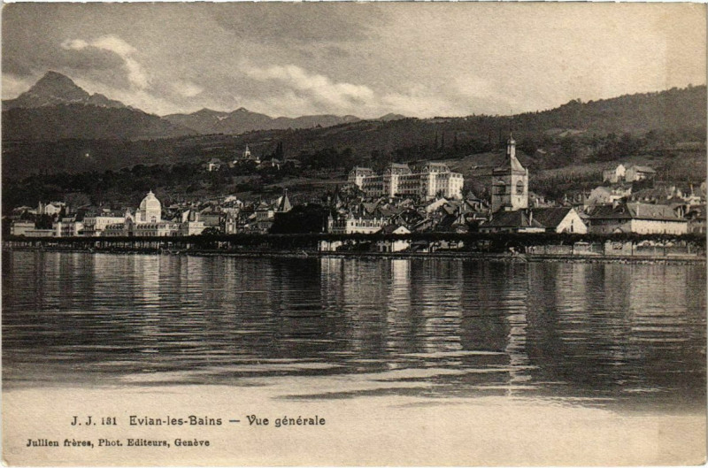 Carte postale ancienne Evian-les-Bains - Vue générale à Évian-les-Bains