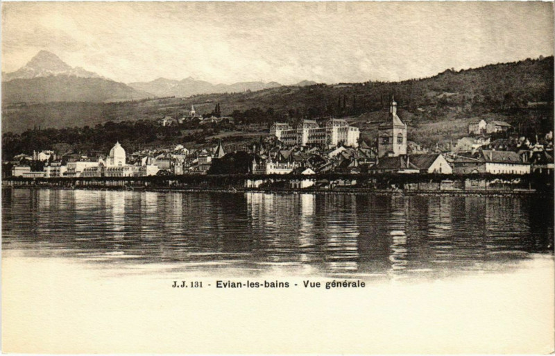 Carte postale ancienne Evian-les-Bains - Vue générale à Évian-les-Bains