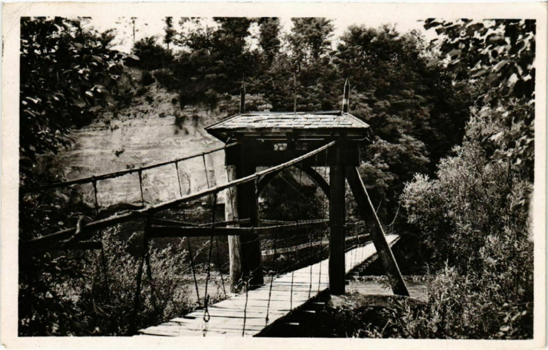 Carte postale ancienne Rumilly - Pont des Iles à Rumilly