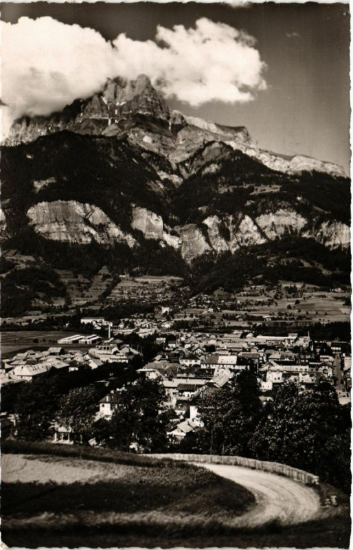 Carte postale ancienne Vallée d'Arve Sallanches Vue générale et les à Sallanches