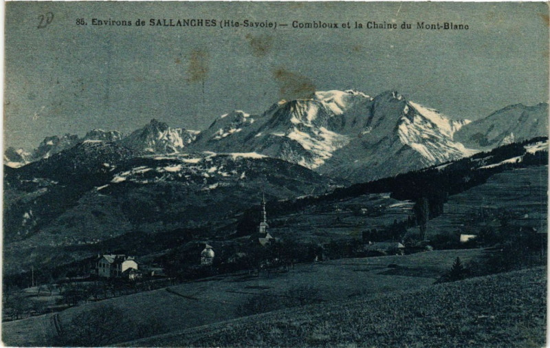 Carte postale ancienne Env. de Sallanches - Combloux et la Chaine du M.B à Sallanches