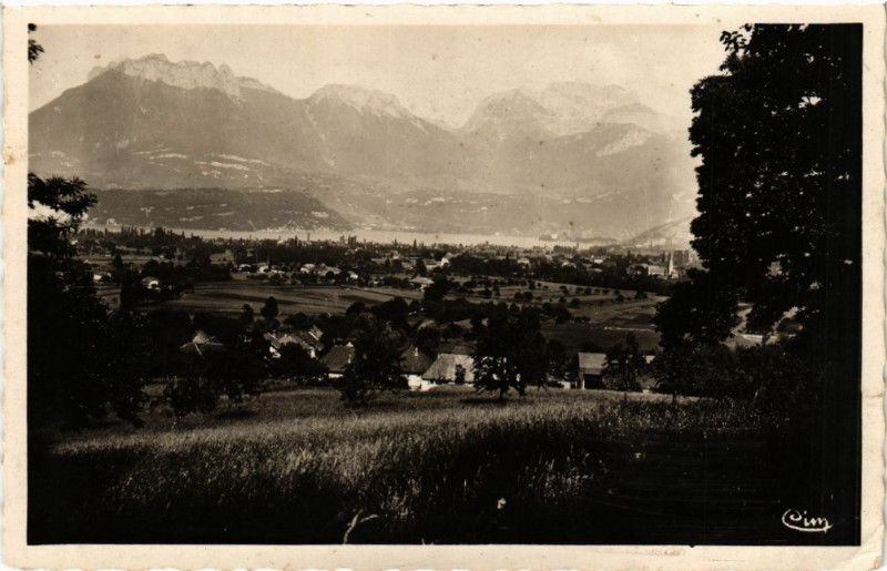 Carte postale ancienne Saint-Jorioz - Vue générale à Saint-Jorioz