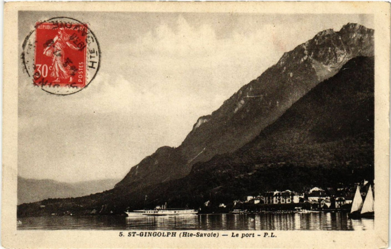 Carte postale ancienne Saint-Gingolph - Le port à Saint-Gingolph