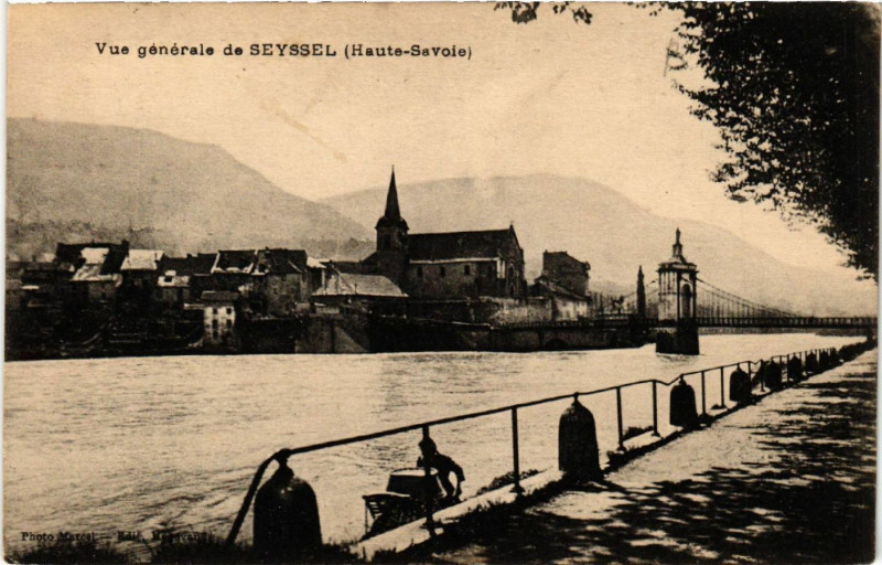 Carte postale ancienne Vue générale de Seyssel à Seyssel