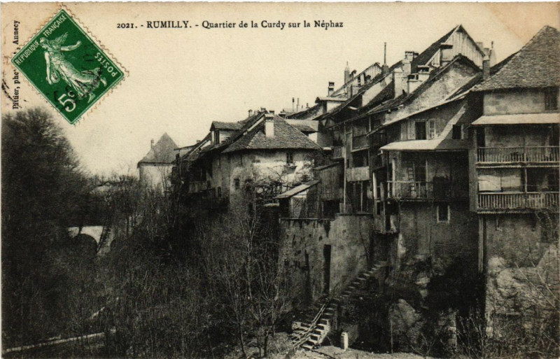 Carte postale ancienne Rumilly-Quartier de la Curdy sur la Nephaz à Rumilly