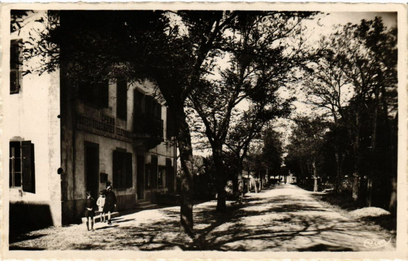 Carte postale ancienne Chens - La Poste