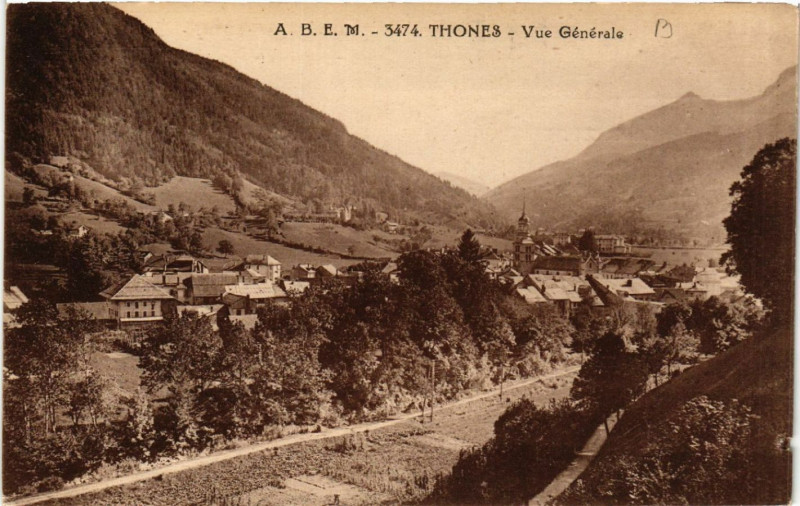 Carte postale ancienne A.B.E.M. - Thones - Vue générale à Thônes