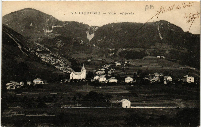 Carte postale ancienne Vacheresse - Vue générale à Vacheresse