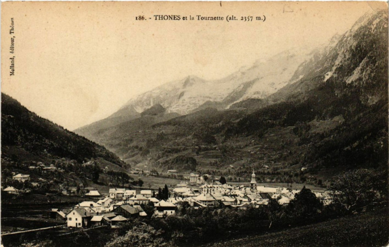 Carte postale ancienne Thones et la Tounette (alt 2357 m) à Thônes